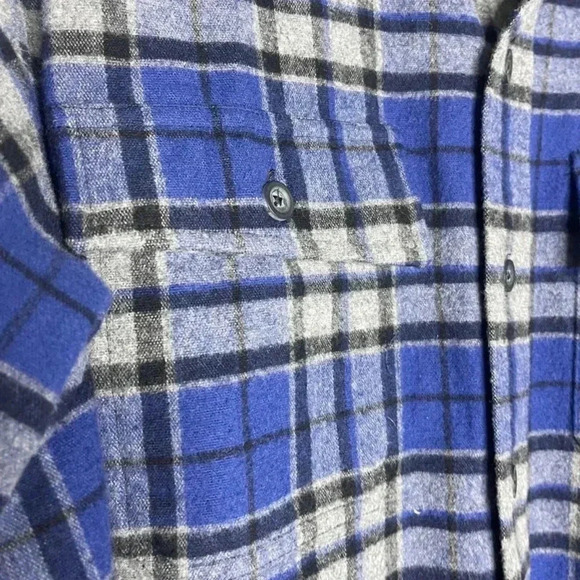 L.L Bean Men's L.L.Bean Chamois Shirt Plaid Traditional Fit Size Large - Picture 3 of 5